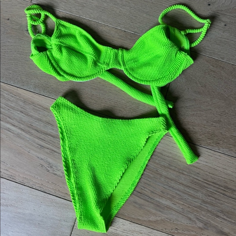 SKATIE Bikini Set